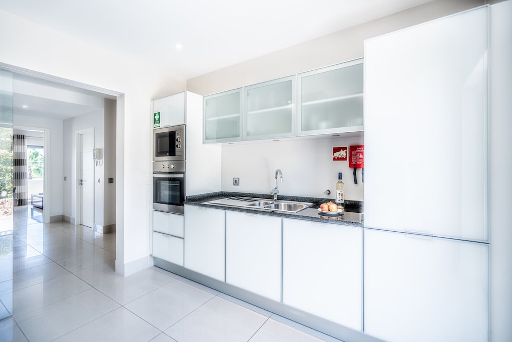 Vilamoura Pine Hills With Pool by Homing