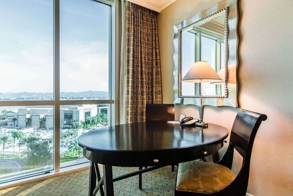 Signature MGM