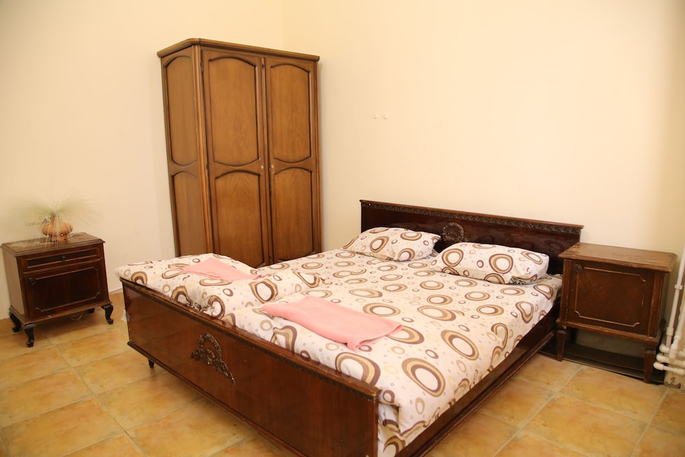Yerevan Vacations - Noy Hostel - Property Image 30