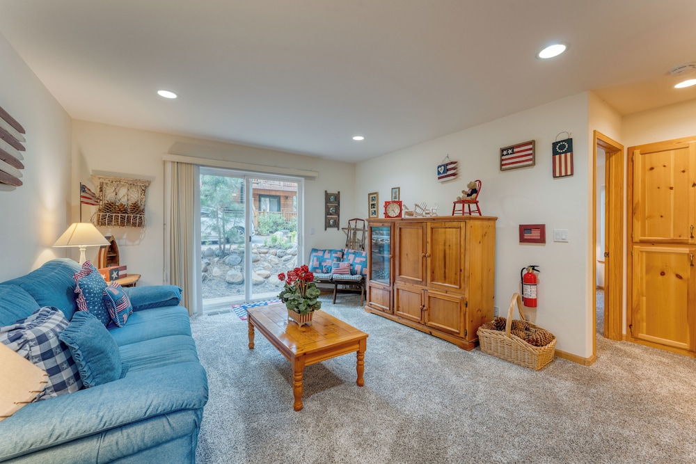Tahoe Vista by Avantstay Central Location + Patio