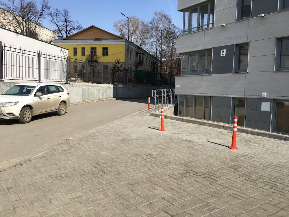 Clever House Apartments