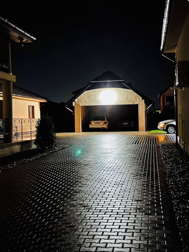 Roua Residence