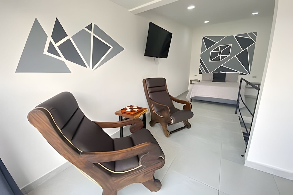Elite Studios