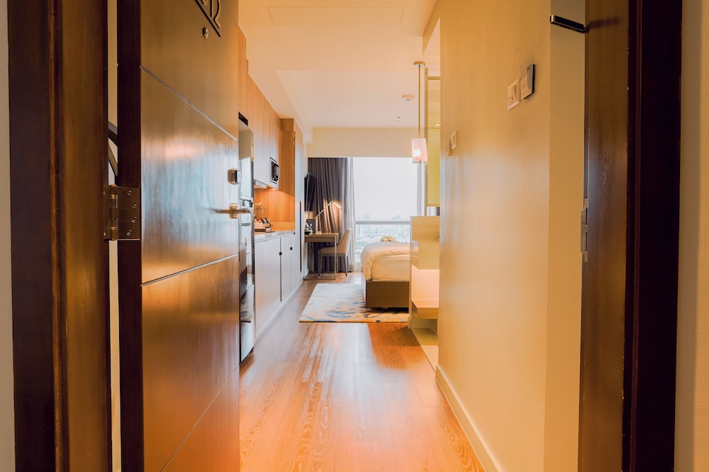 Hotel Residences at Acqua