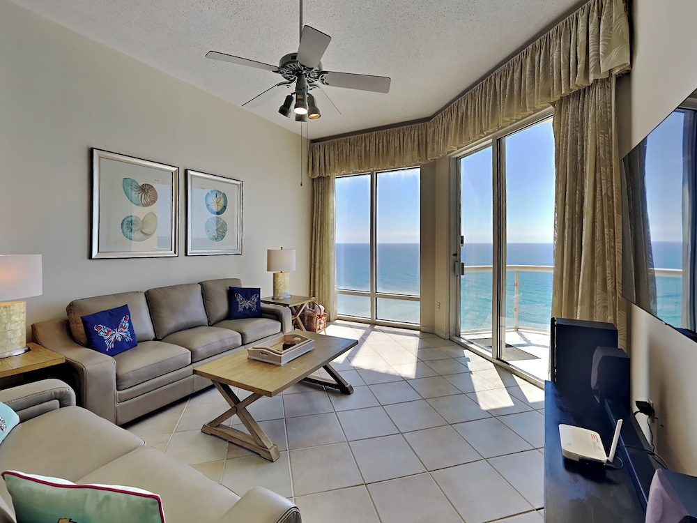 Emerald Isle #1707 by Southern Vacation Rentals