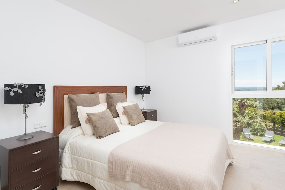 Talaiot 25 in Inca With 4 Bedrooms and 3 Bathrooms view 5