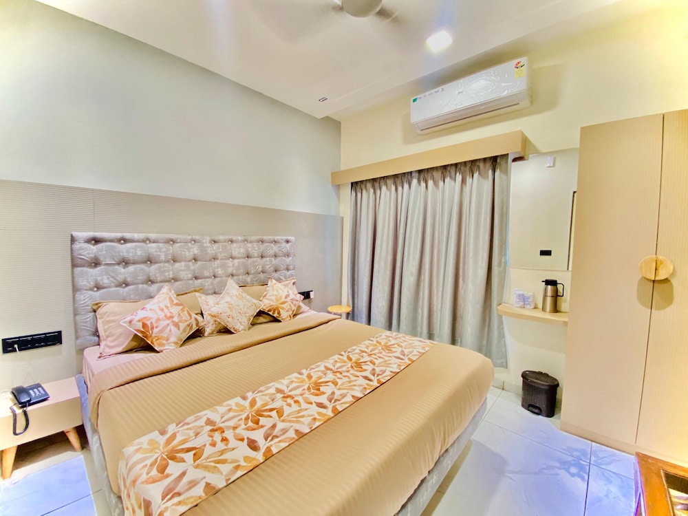 Hotel RV Residency