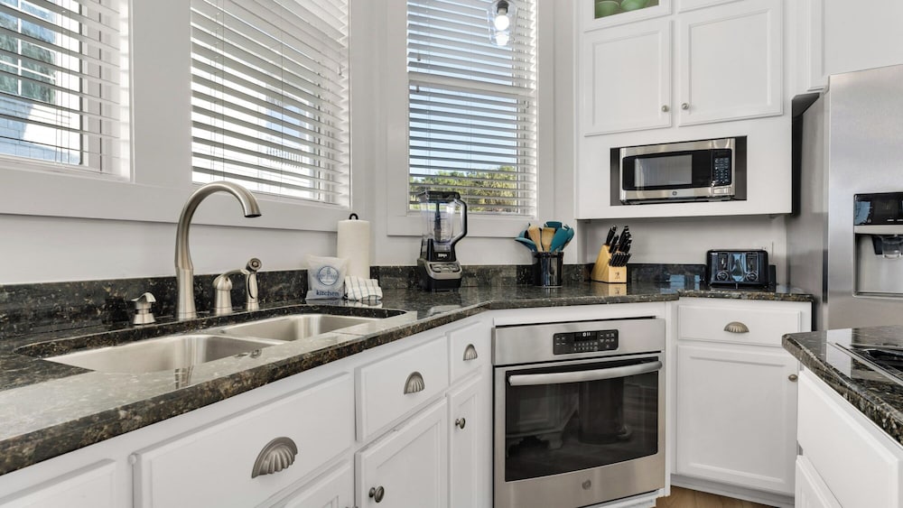 Lakefront Haven in Carillon Beach