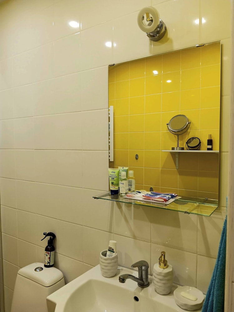 Good Price Location, Self Check-in Tidy & Cozy Flat