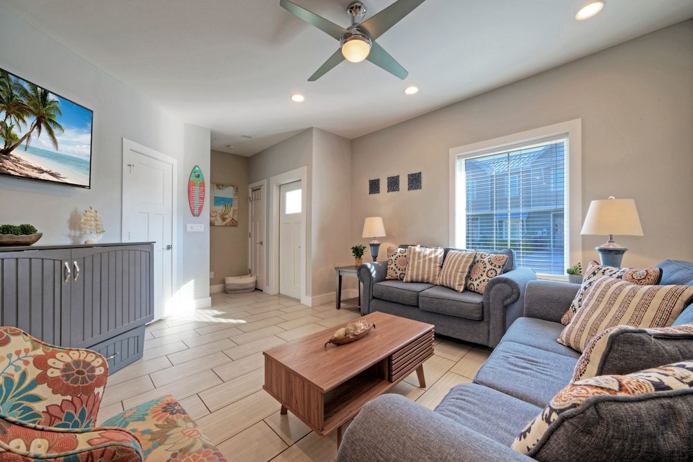 Villa La Isla Family Condo With Pool Near Corpus Christi s Best Beaches Dining