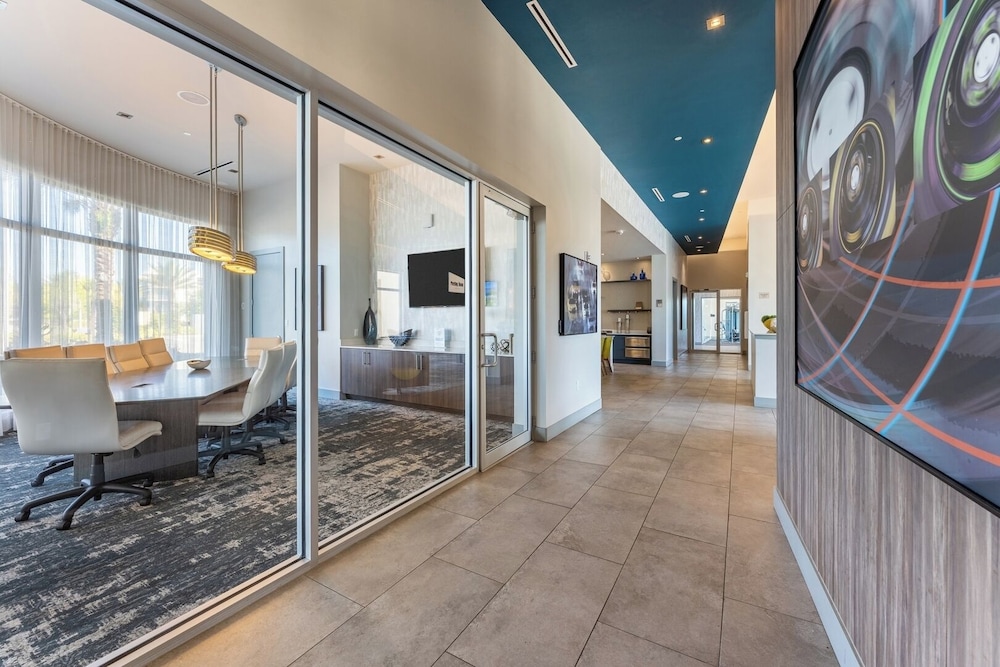Daytona 2BR Getaway Parking Family & Pet-friendly
