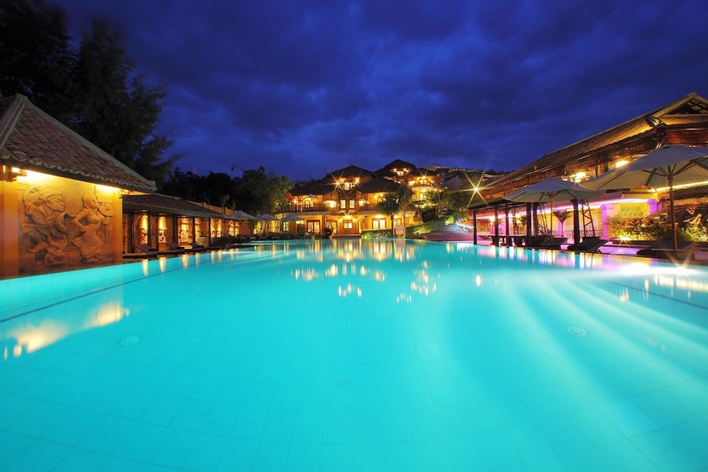 Poshanu Resort