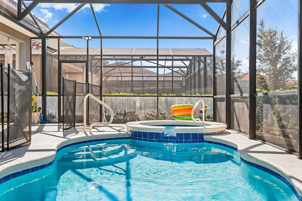 Themed 6BR Home Game Room Pool Sleeps 16