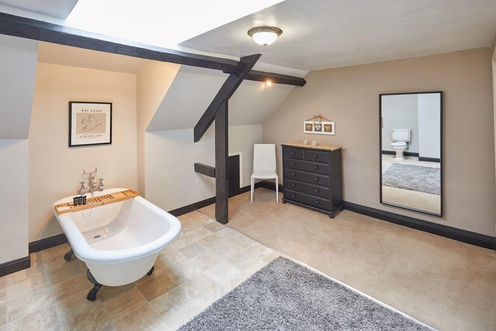 Host Stay Princess Place Townhouse