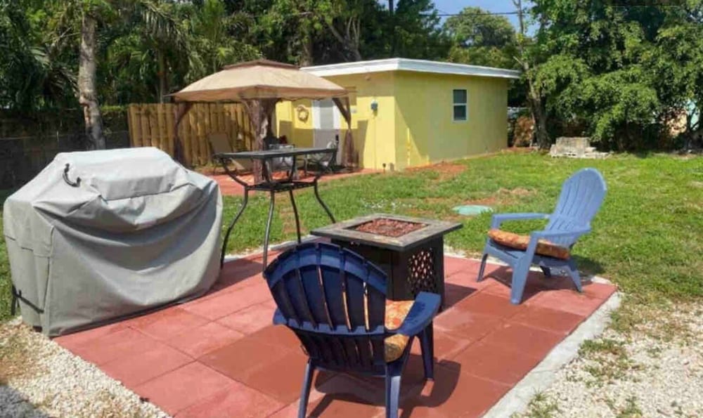 Banana Beach Retreat