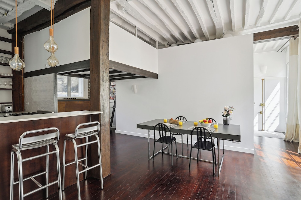 Cozy 2BR Near Saint-Germain & Luxembourg