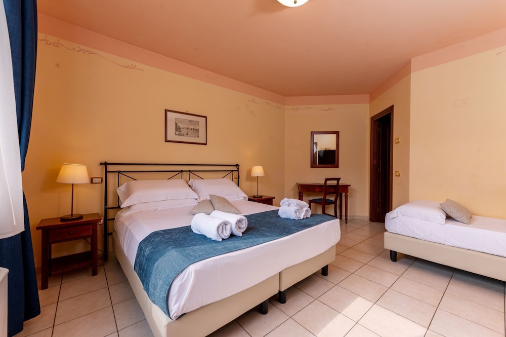 Borgo San Martino Residence Hotel & SPA