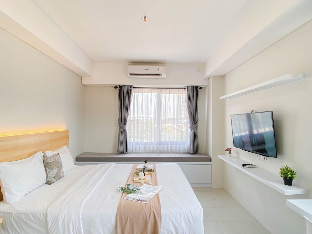 Basic Studio At Newville Lippo Cikarang Apartment