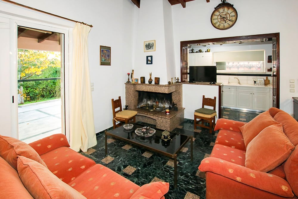 Country House Filippos - Private Garden Escape