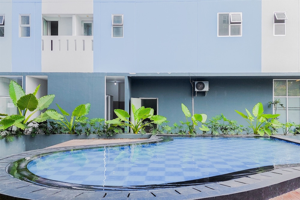 Relaxing and Tidy Studio Urbantown Serpong Apartment