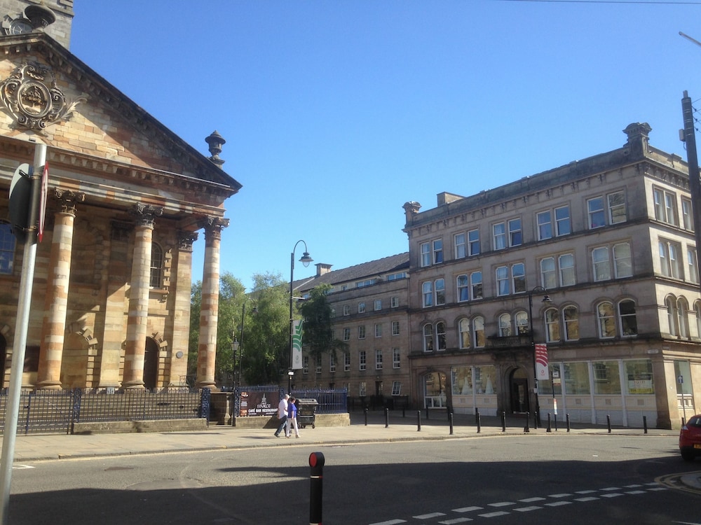 St Andrews Square Apartments