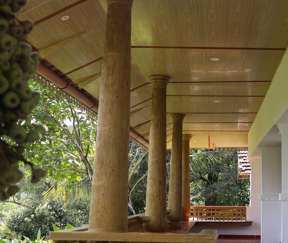 ASHRAMAM HEALTH RESORT