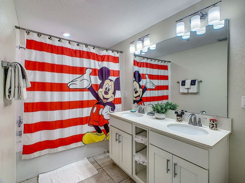 205 Luxury Condo Storey Lake Disney