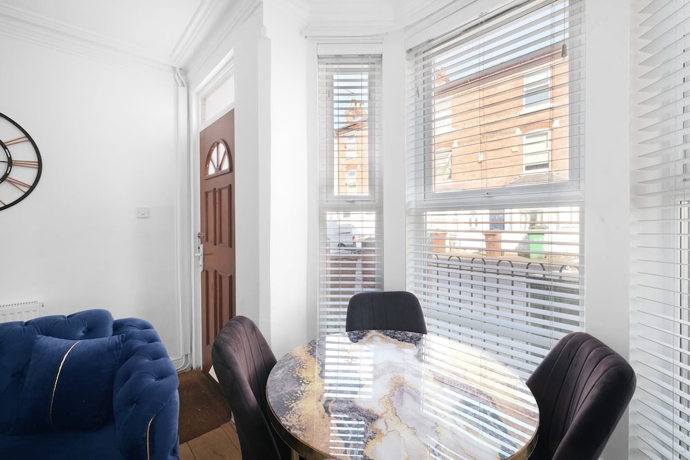 Radford 3 Bedroom and 1 Bathroom House