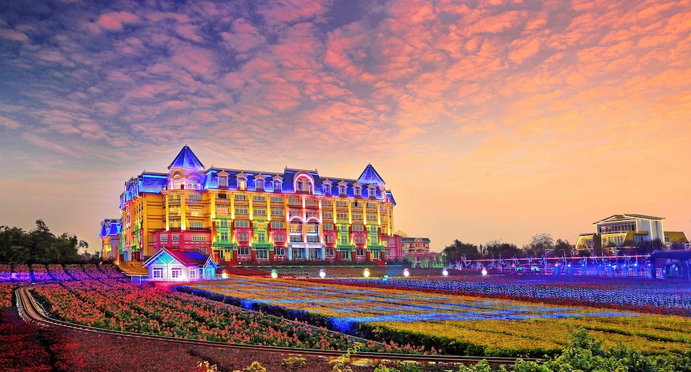 Floloving Hotel