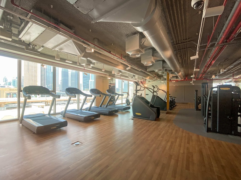 Silkhaus Furnished 1bdr in New Tower Pool Gym