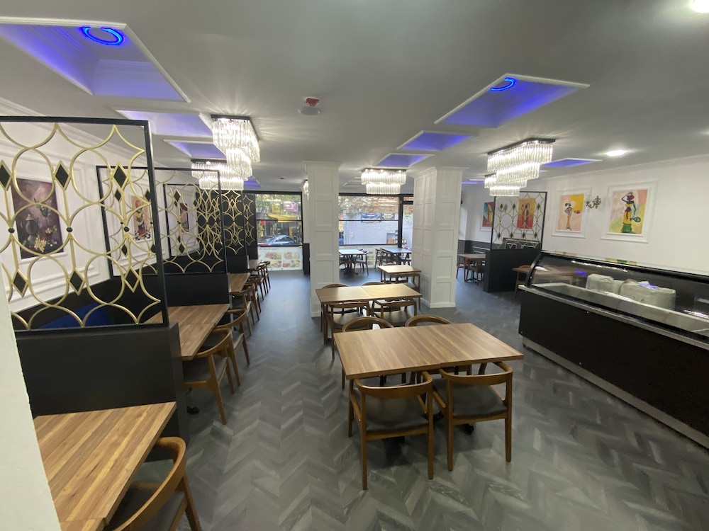 Grand Oral Otel - Image 36