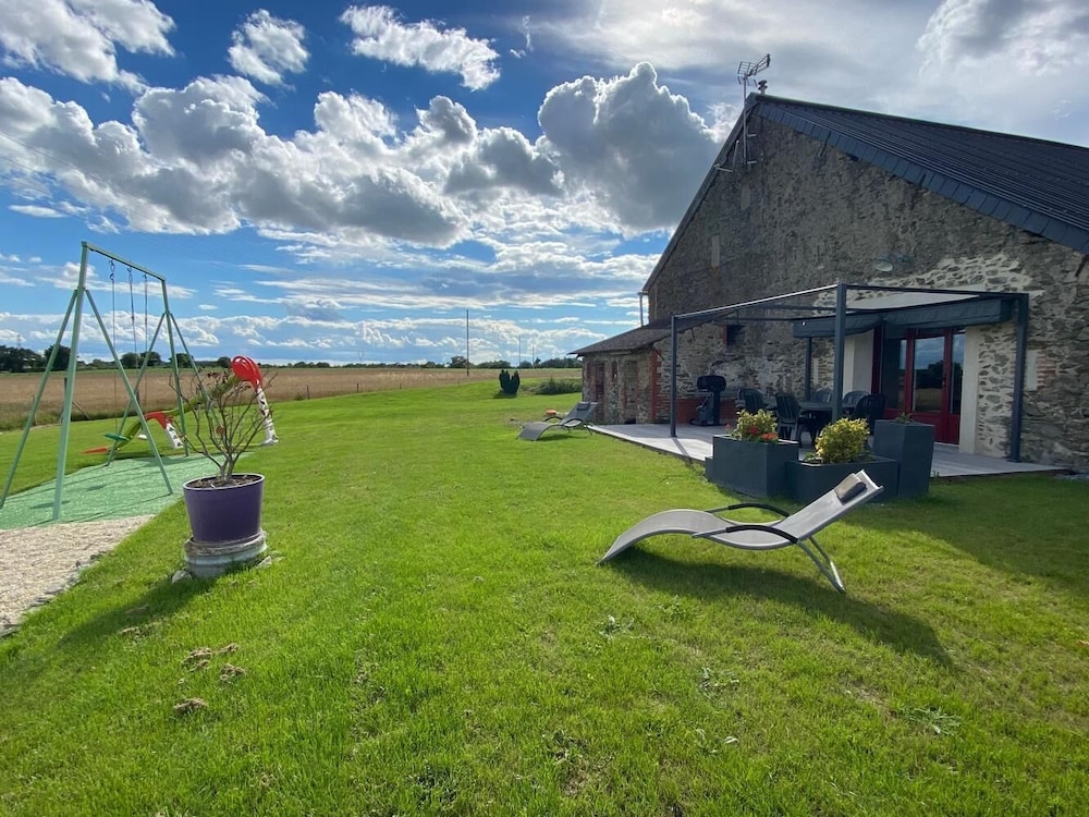 "Au Tour des Sens " view 4