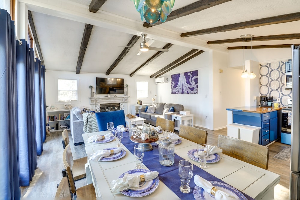 Beach Plum Manor 4 Bedroom Home