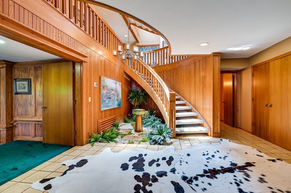 Payson Vacations - Expansive Payson Golf Retreat w/ Games  Hot Tub! - Property Image 42