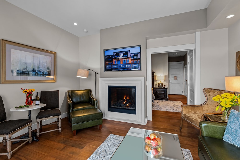 Rockport Harbor Hotel 14