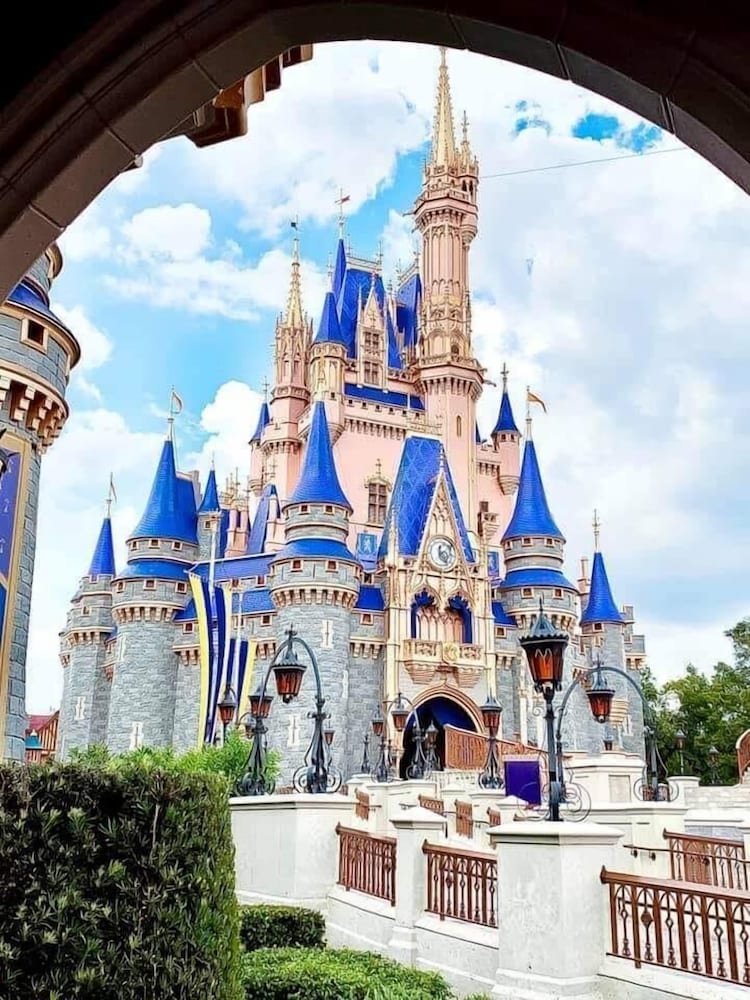 Midnight Sunset at Margaritaville Resort - Image 1