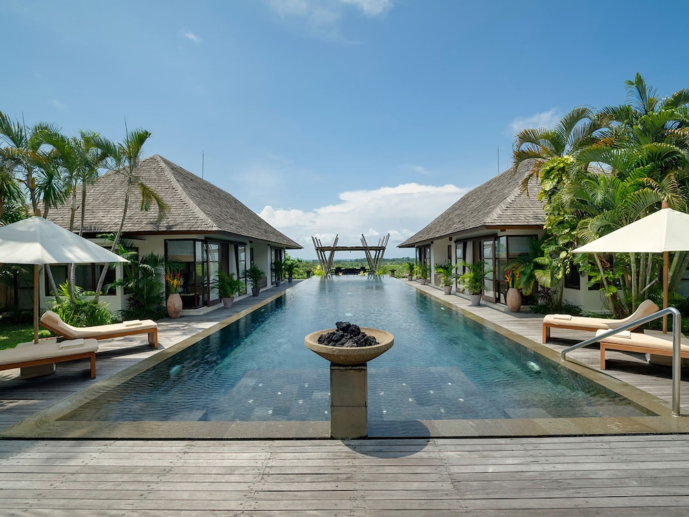 Mandalay Villas