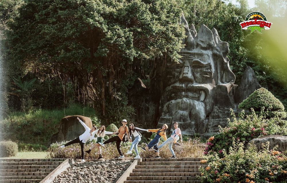 Madagui Forest City