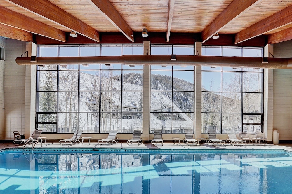 1-Bedroom plus Loft at The Pines with Forest Views, No Cleaning Fees, Kids Ski Free 1 Condo