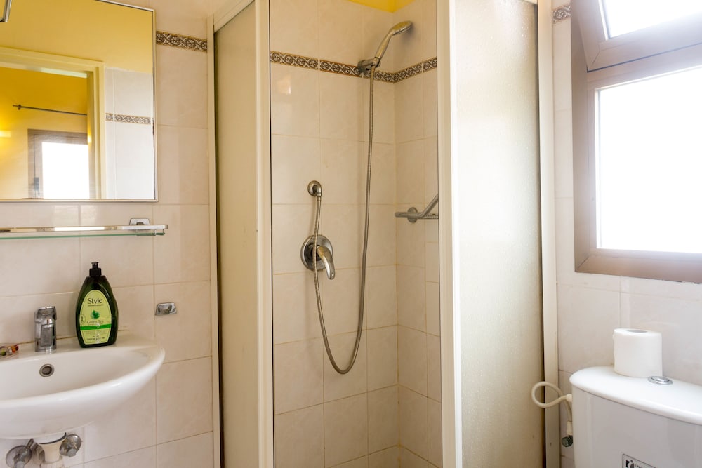 Apartment - Tel Aviv