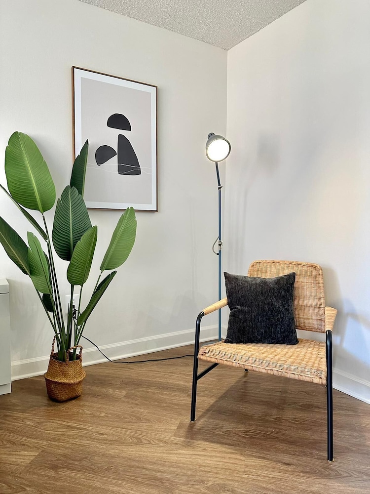 Metro-Friendly DC Apartments
