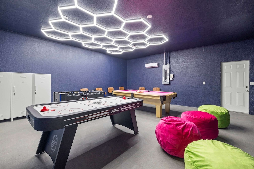 Pickle Ball Golf Pool Spa Game Room Beach