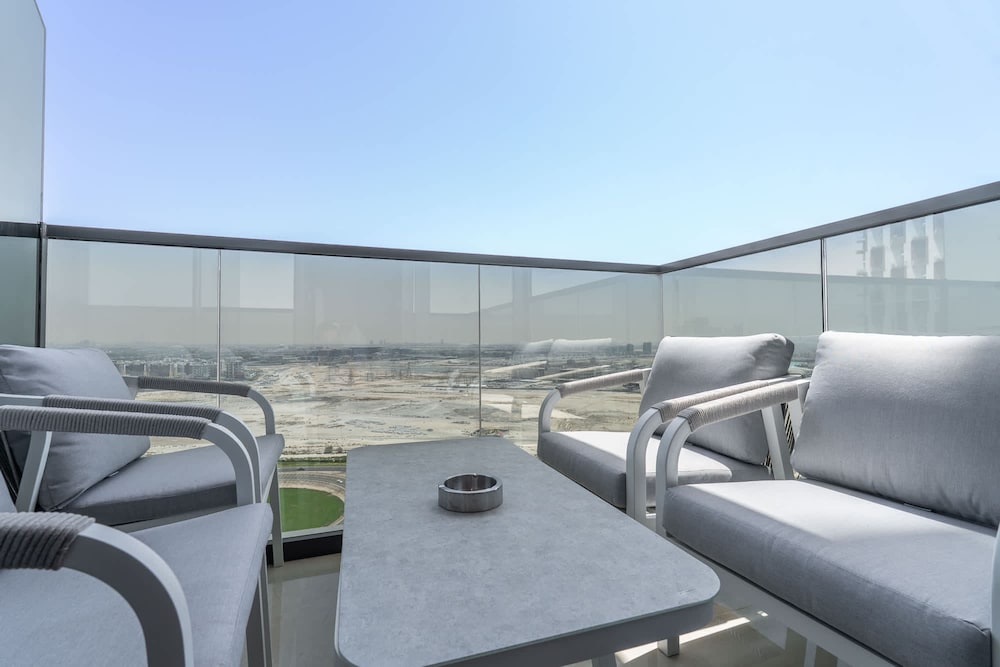 Fabulous and Spacious 2BR in Nobles Tower