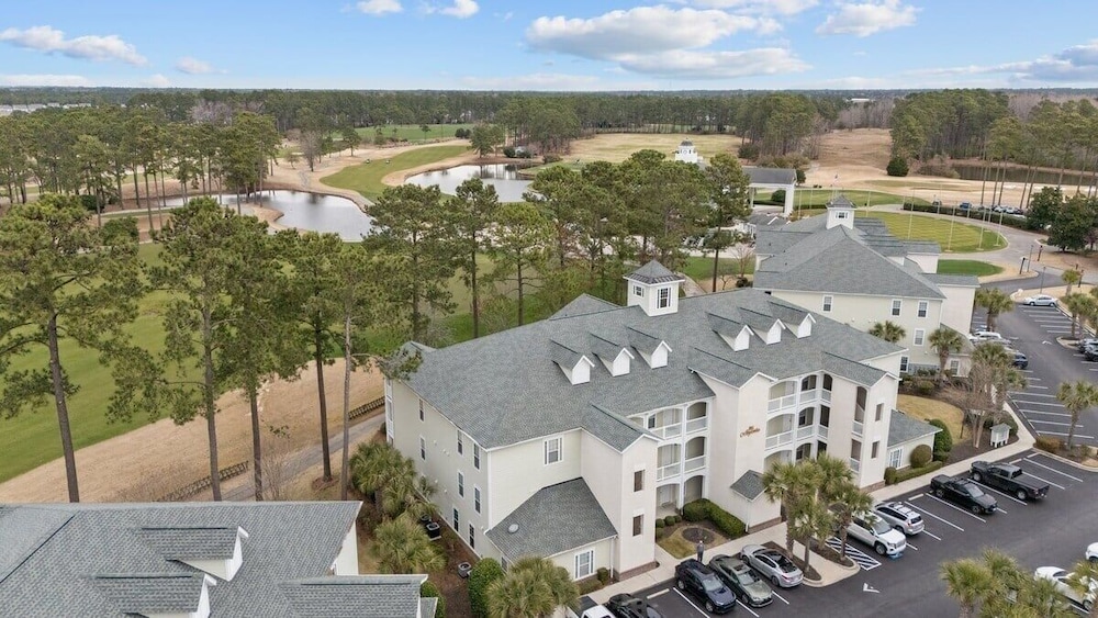 World Tour 104-206a 3 Bedroom Condo