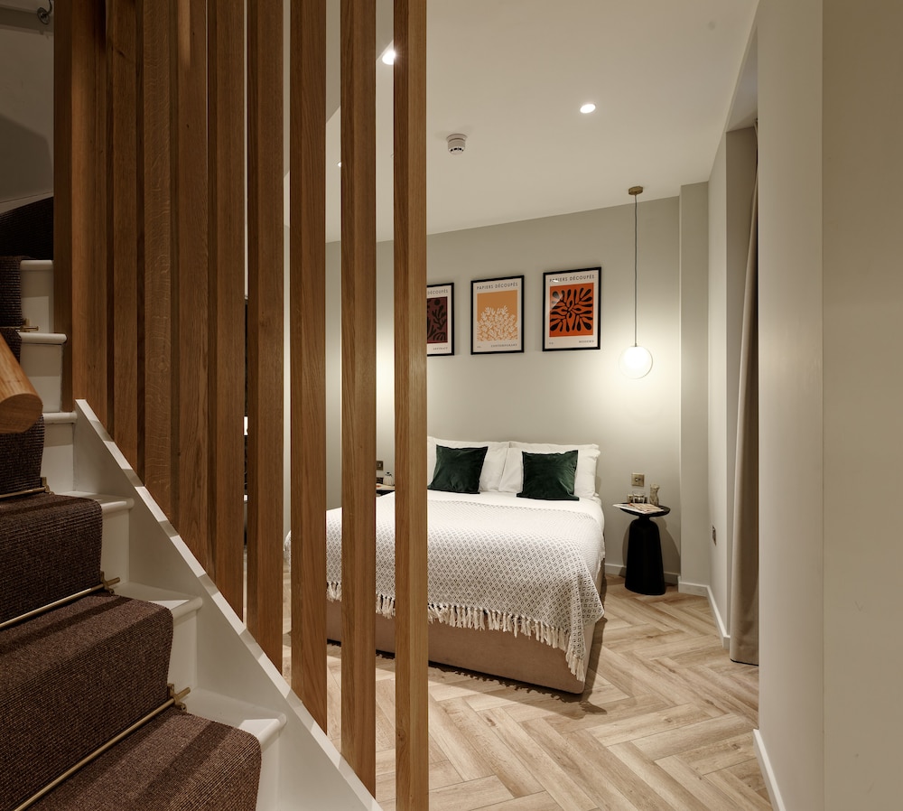 Notting Hill Hyde Park Apartments