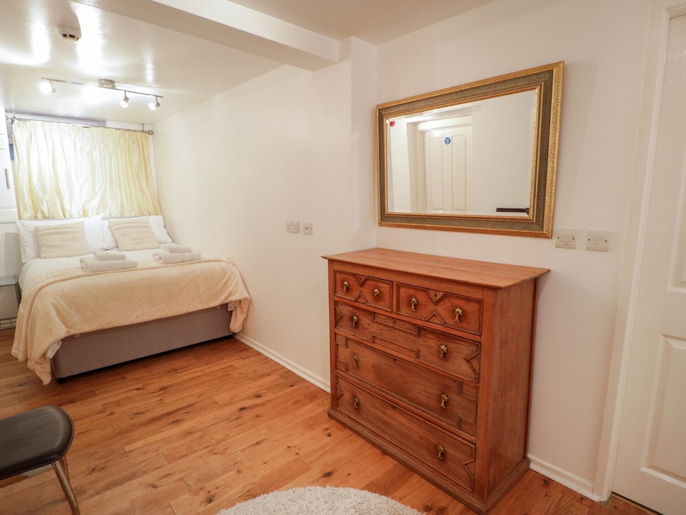 Preswylfa Apartment view 5