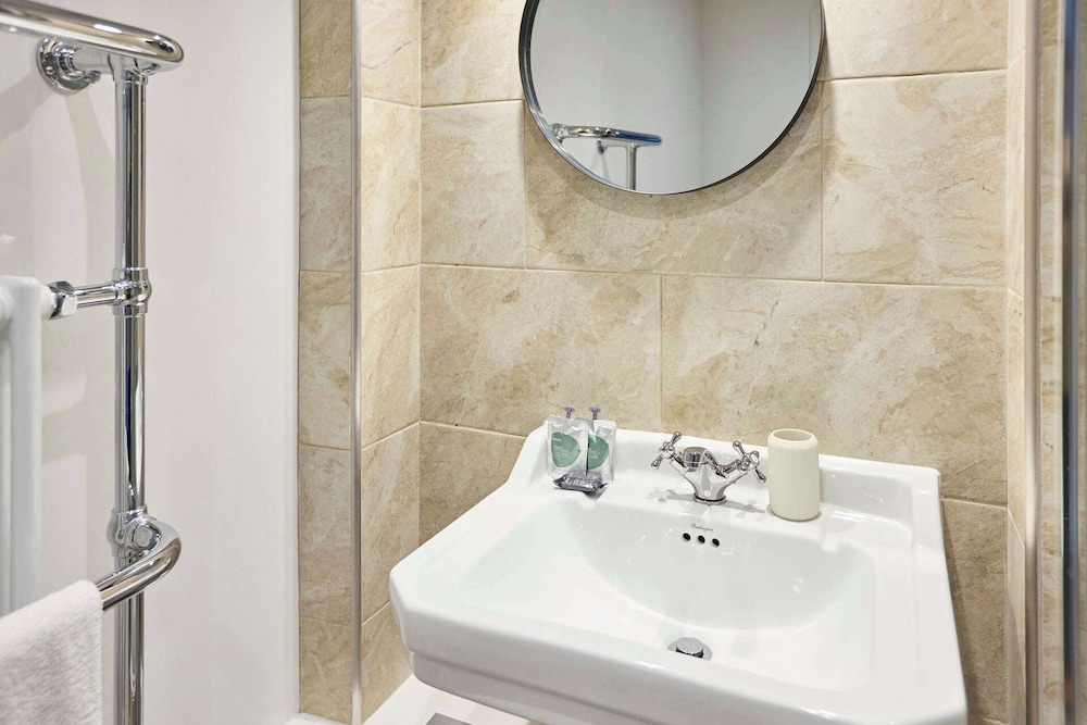 Host Stay The Langley Hotel Apartment 11