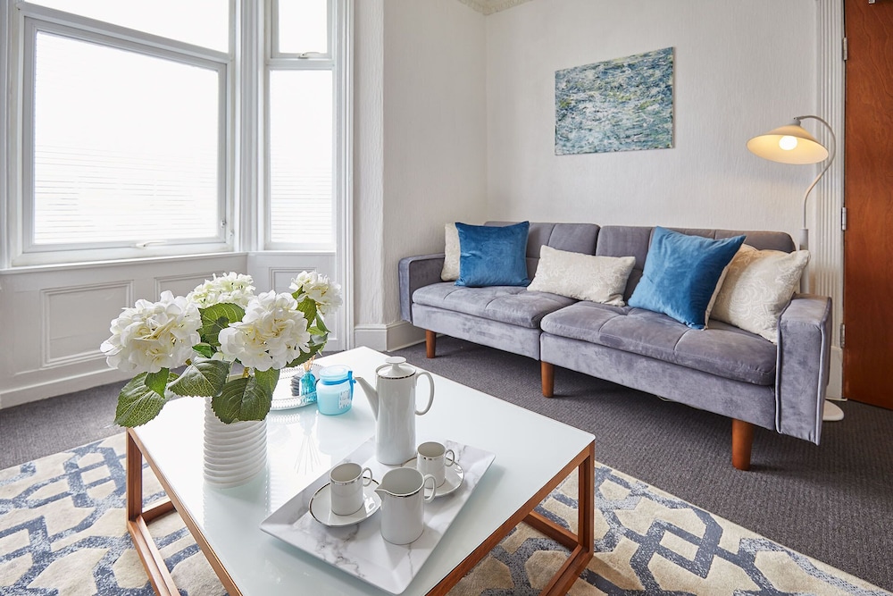 Host Stay Ocean Breeze view 5