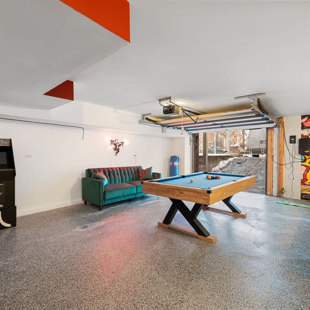 5BR 5BA Architectural Estate-theatre Gym Rooftop