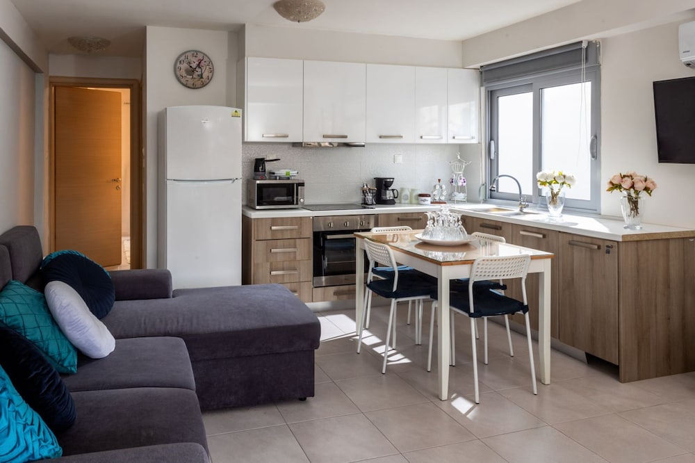 Placebo Apartment in Greece